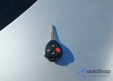 2010 Toyota Corolla S z USA, uszkodzony, nr VIN 1NXBU4EE5AZ335883